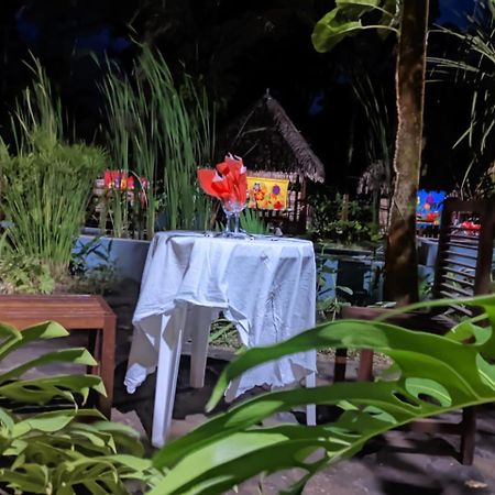 L Hippocampe Hotel Maroantsetra Exterior photo